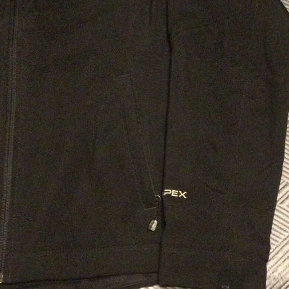 The North Face black medium jacket for women. - Picture 3 of 7